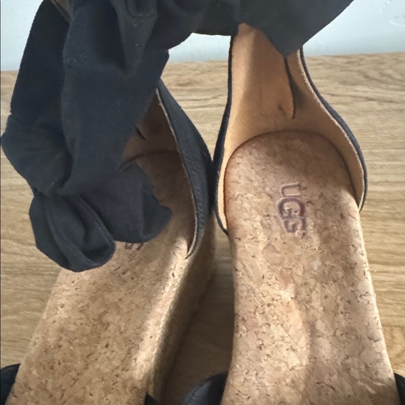 UGG Black Fabric Jute Wedge Sandals with Cork Insoles Casual Vacation Size 7.5 - Picture 2 of 12